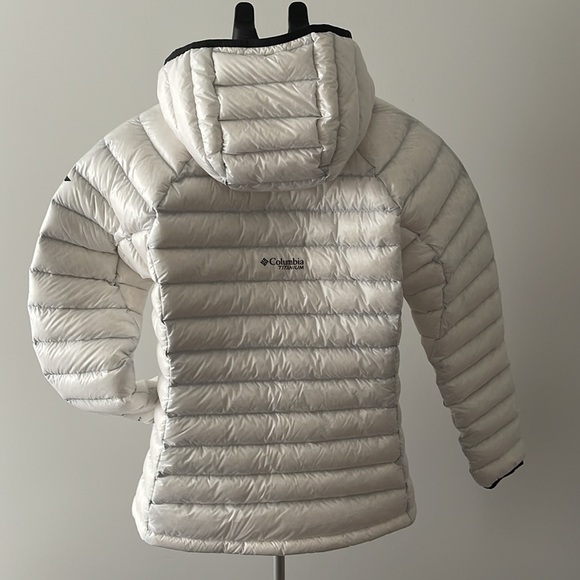 Columbia Titanium Arctic Down Jacket - Picture 10 of 13
